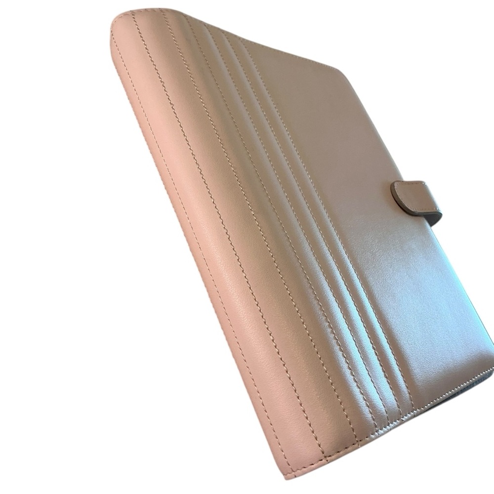 Kikki.k Planner A5 Blush Pink Quilted Vegan Rose Gold Ring Binder - Picture 10 of 12